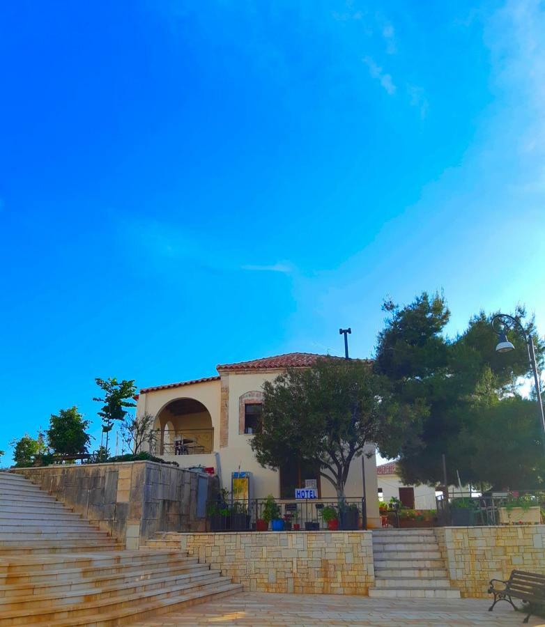 Economy hotel Near Greece And Saranda *
